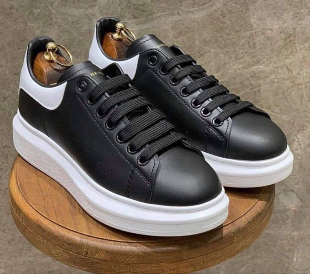 Adidasi Alexander McQueen (livrare cu verificare)