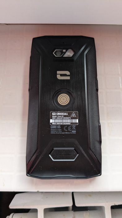 Vând telefon x core 128 gb