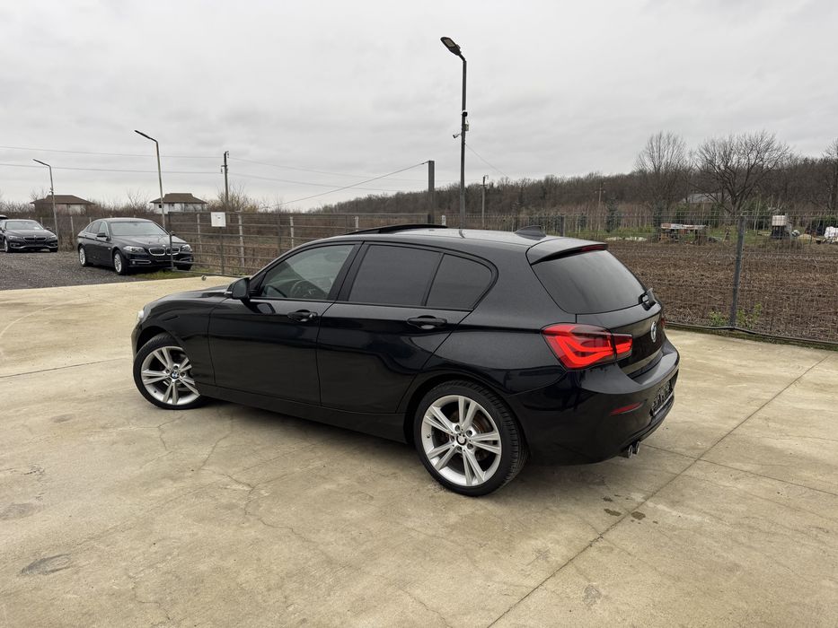 Bmw 120 X drive/led/trapa/camera/navi/sportline/190cp