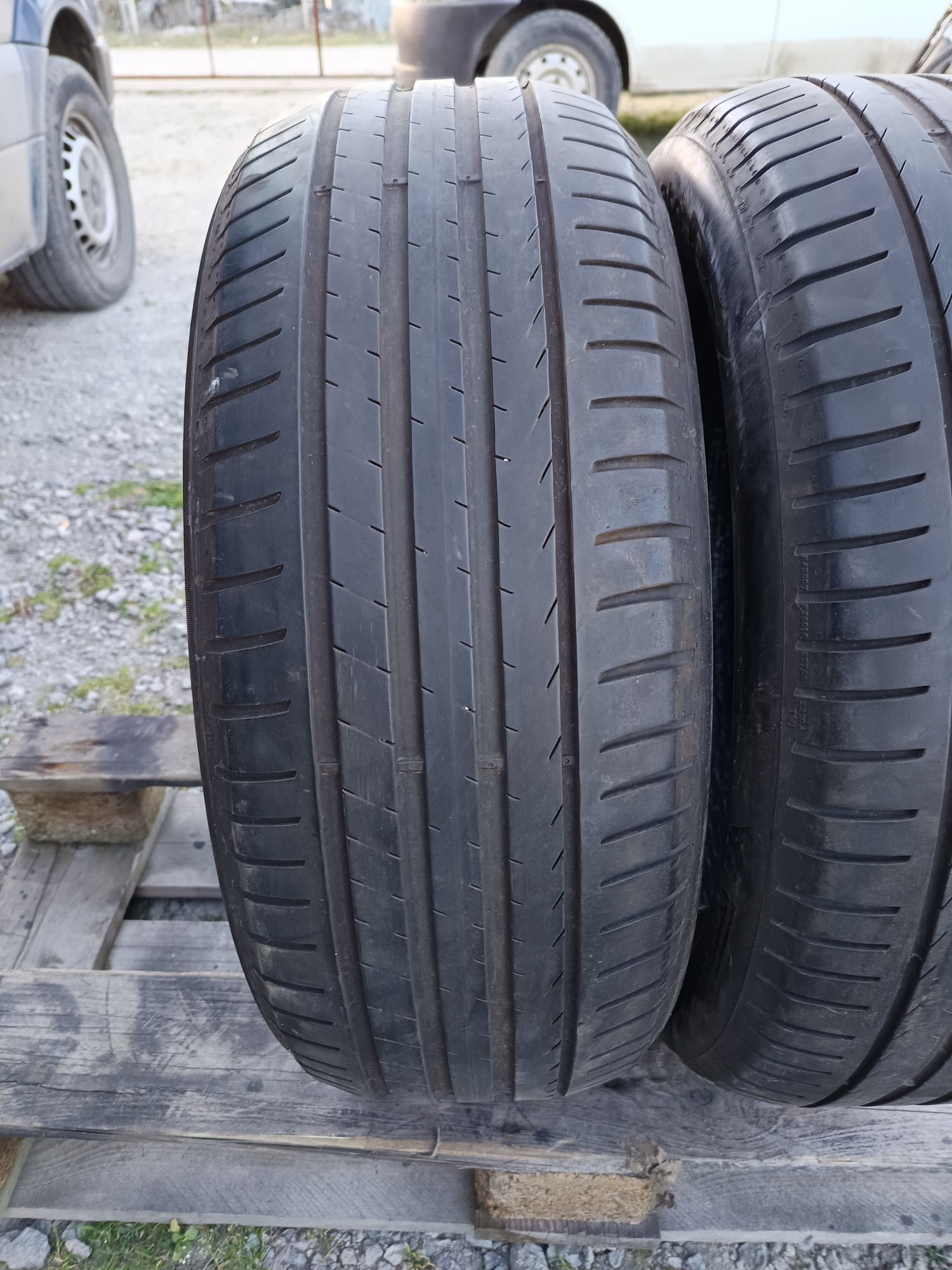 215 55 R 17 PIRELLI Дот 5020