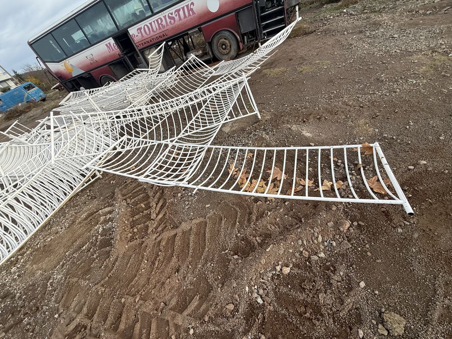 Парапети за стълбища и тераси