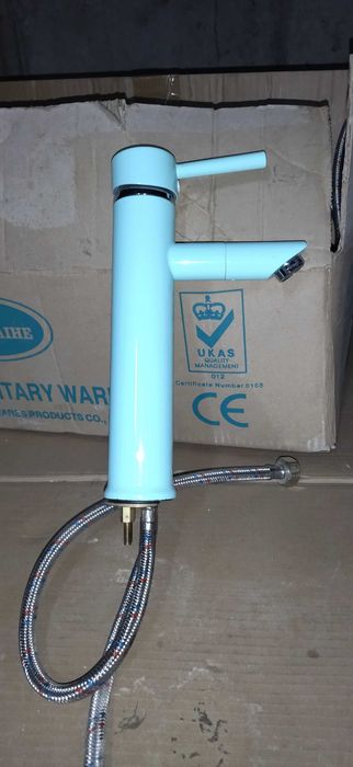 Смесител за мивка