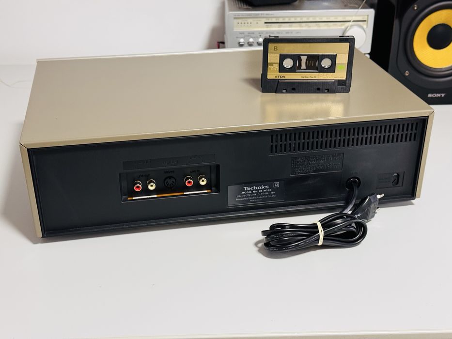 Deck de colecție TECHNICS RS-M260, 3 HEAD,sunet calitativ,servisat !!