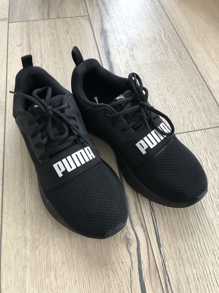 Adidas sport PUMA