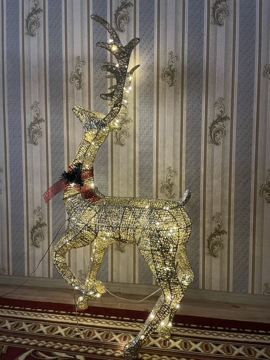 Новогодние олень для оформление