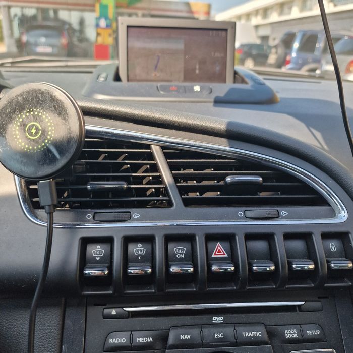 Vând urgent PEUGEOT 3008 2.0 hybrid