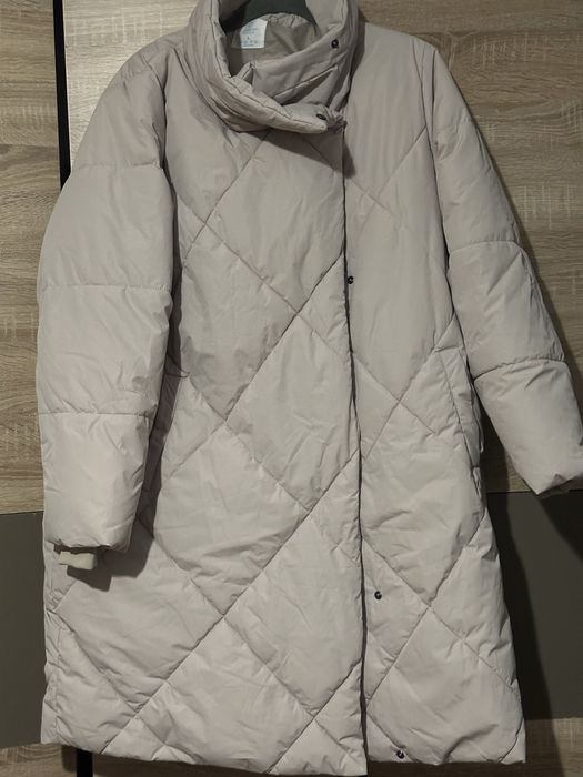 Geaca Primark culoare beige, marimea L, noua.