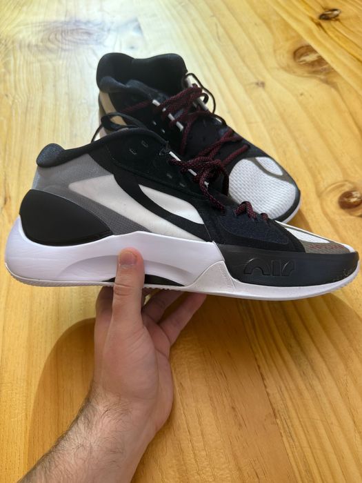 Jordan Zoom Separate