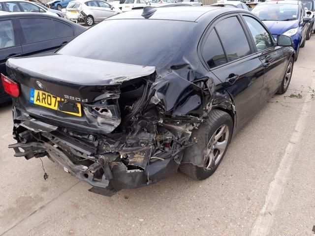 Dezmembrez BMW Seria 3 F30 [2011 - 2016] Sedan 320d MT (184 hp)