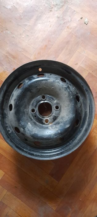 Продам диски на авто