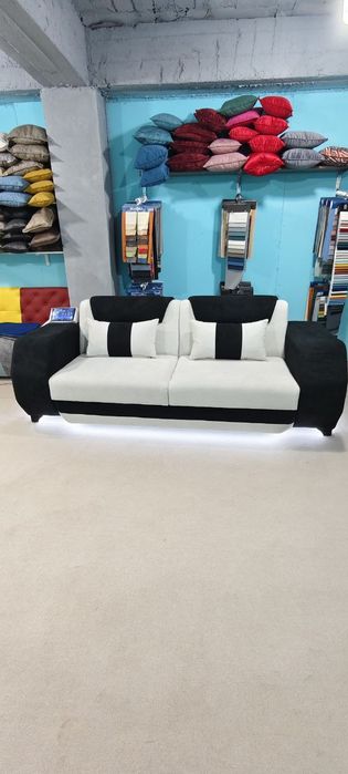 Музыкальная система. Диван. LED подсветка. Продаётся.