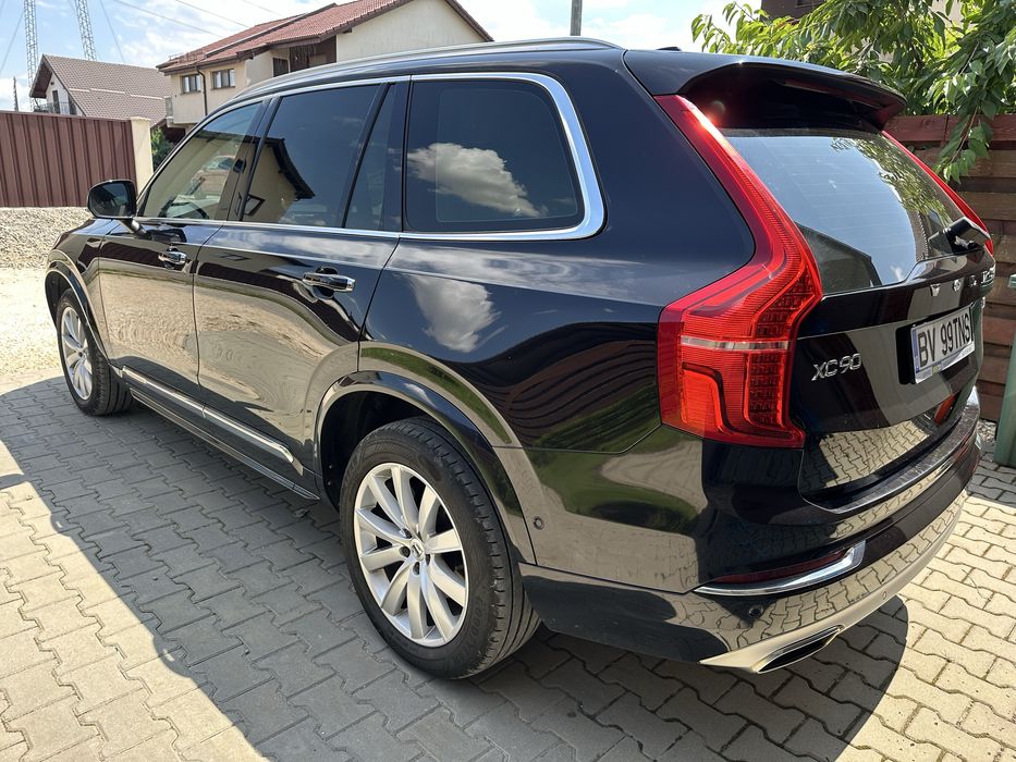 Volvo XC90 2.0 D5 Inscription, AWD, 225 CP, Bowers and Wilkins