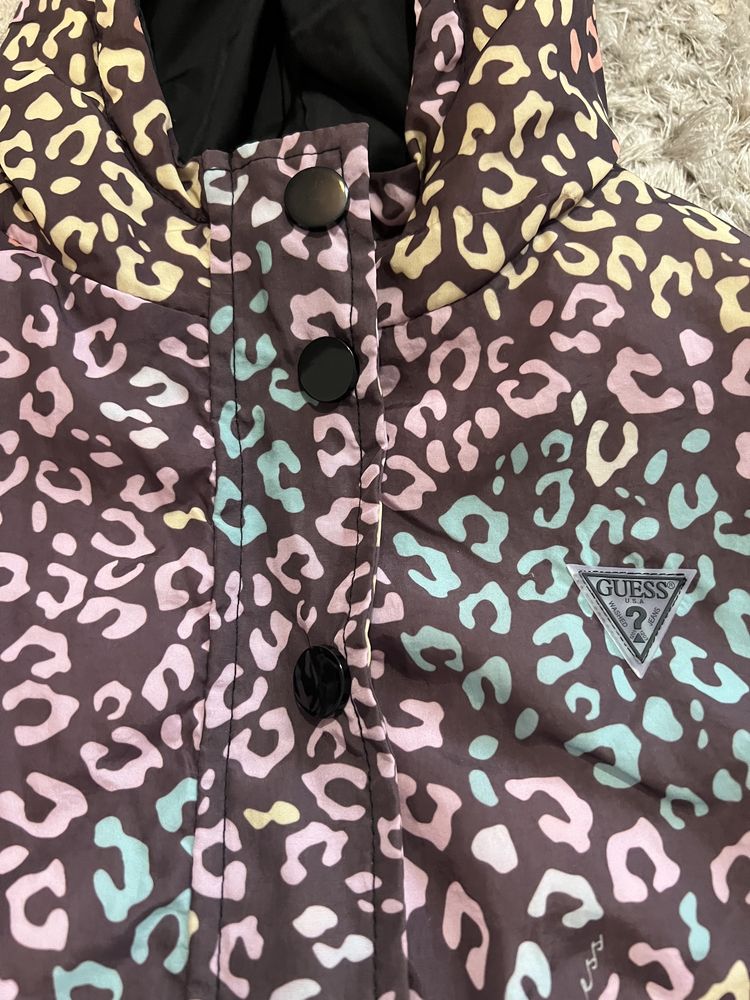 Детско яке Guess