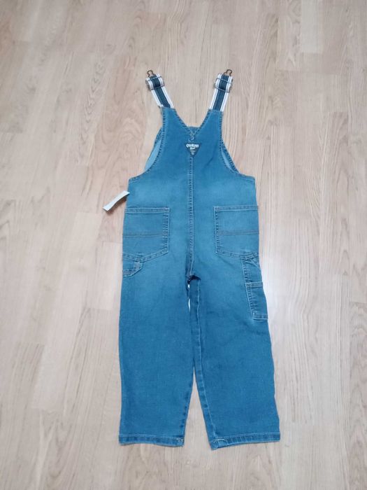 Salopetă de blugi nouă cu etichetă copii