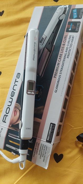 Vand placă de întins părul