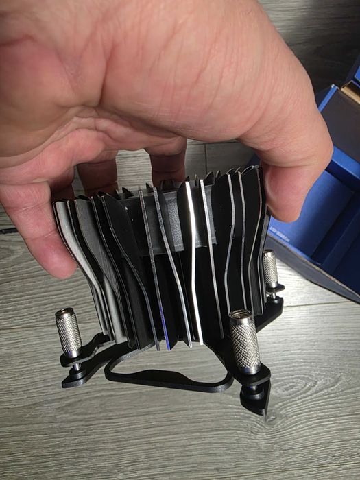 Cooler Intel® Laminar RM1/RS1 - LGA 1700, ARGB Lighting, nou, nemontat