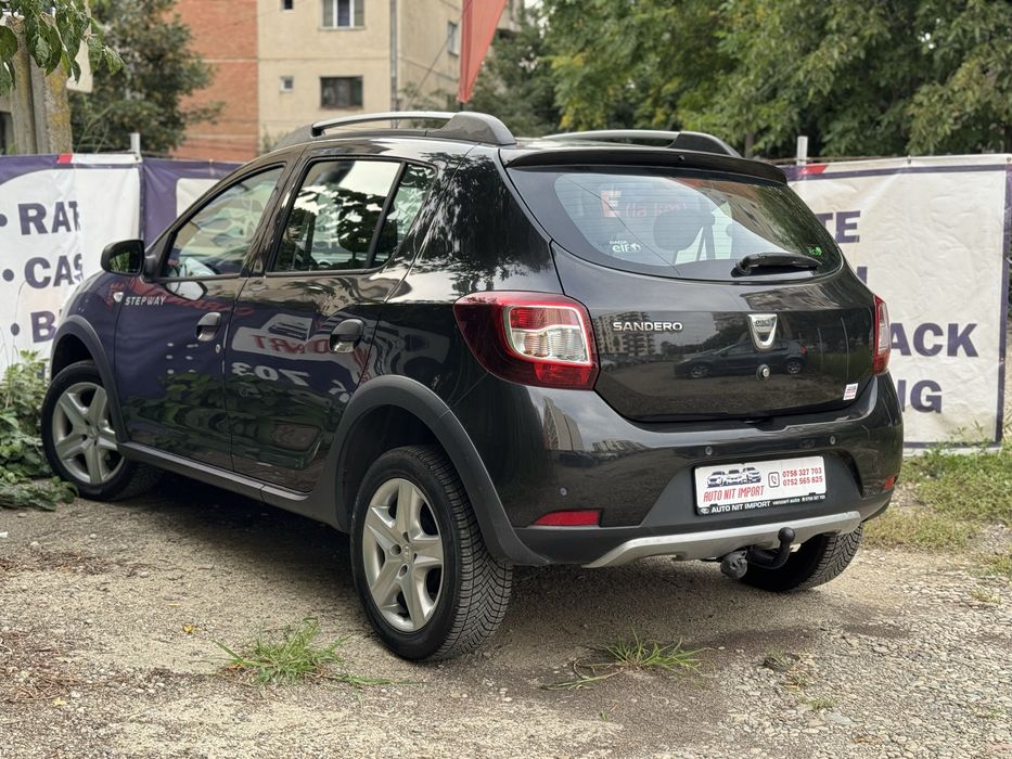Dacia Sandero Stepway / 2015 / 0.9 benzina 90 cp / RATE * GARANTIE