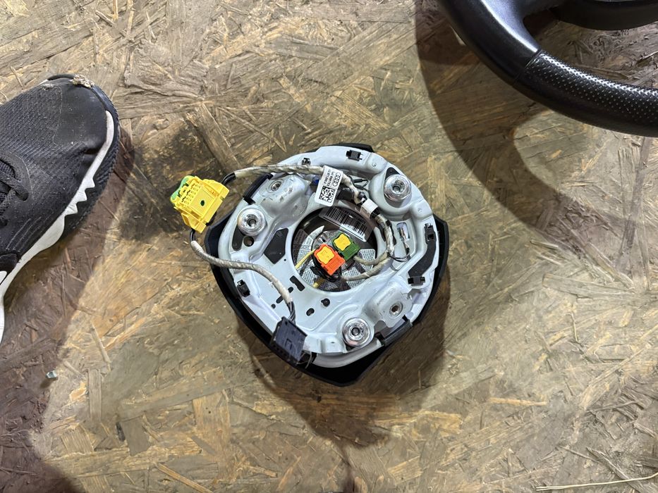 Audi A4 B8 Мулти Волан с Бег