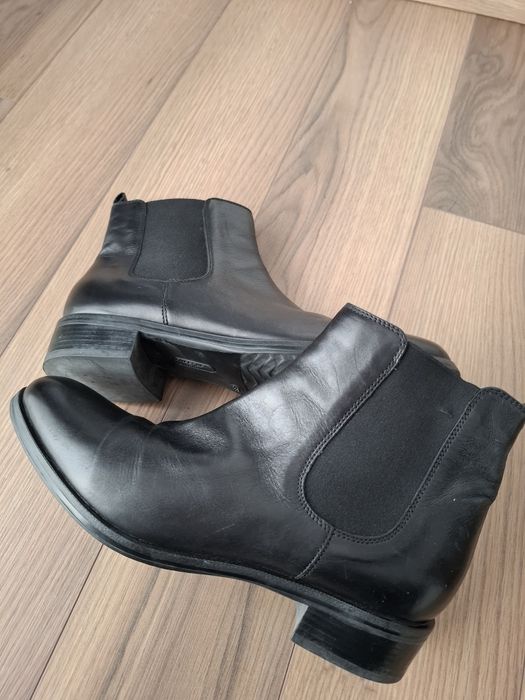 ghete noi de dama marca Fosco spania .