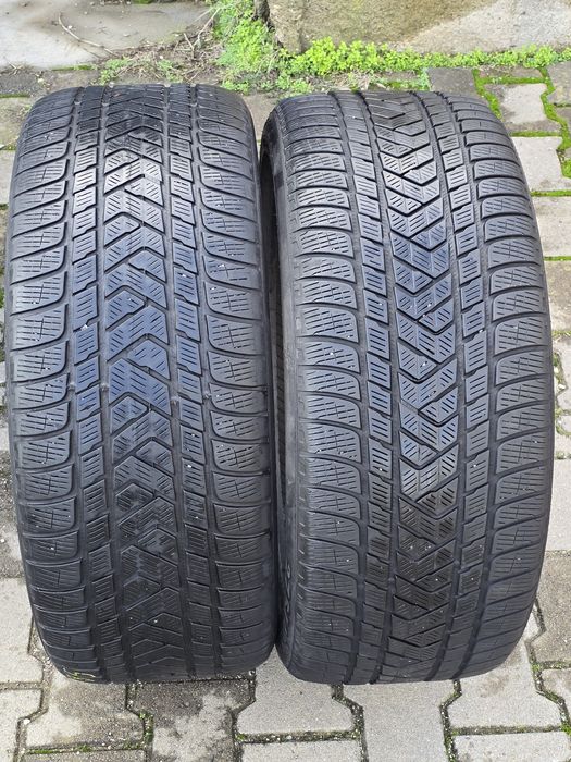 275 40 22 Pirelli