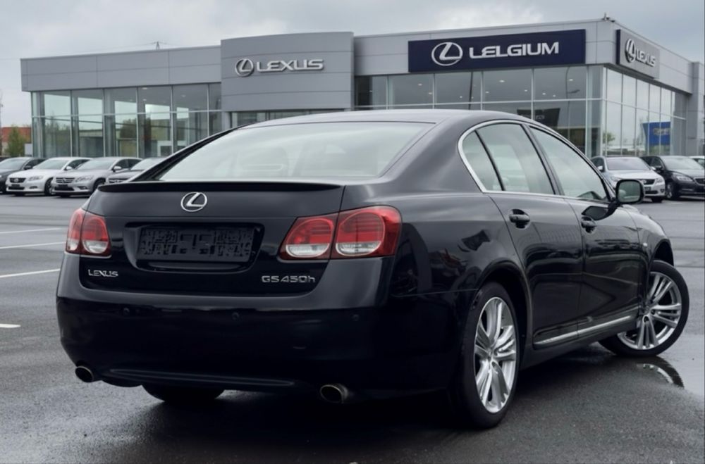 Lexus GS450H  3.5 V6 Hybrid  345 cp