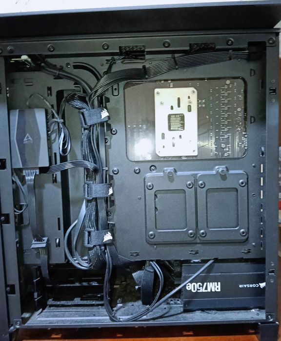 Calculator Ryzen 5 7600X / 32GB DDR5 / 1TB SSD