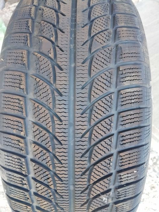 2 бр. зимни гуми 245/45 R19