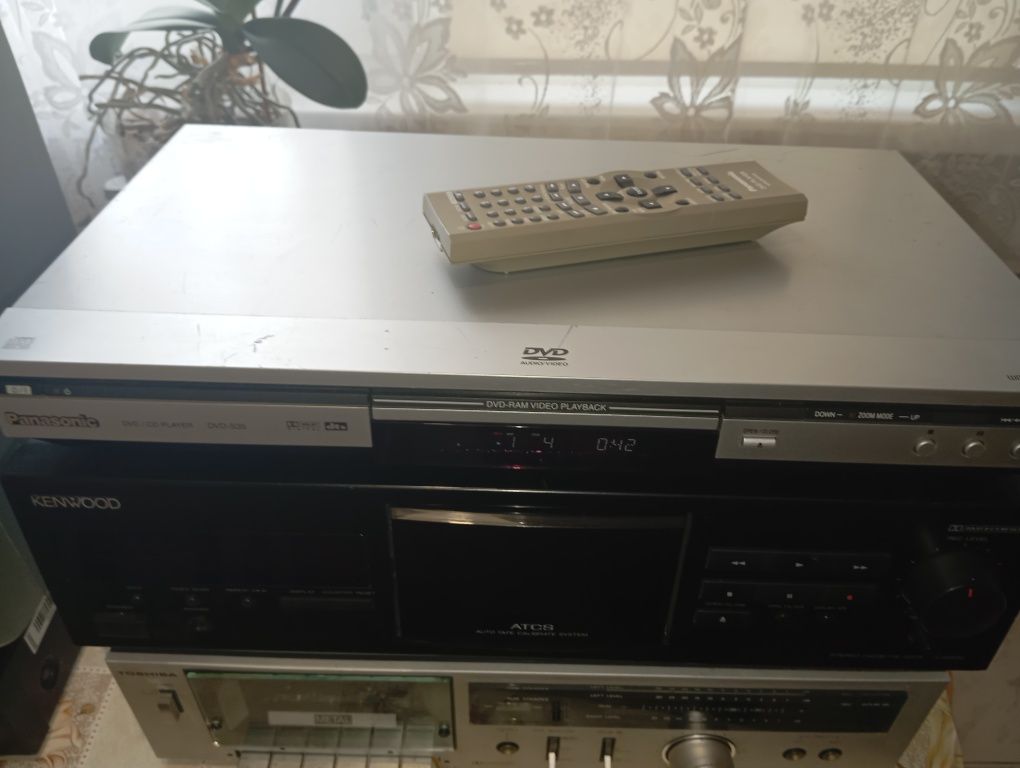 Dvd cd mp3 Плеър Panasonic DVD-S35