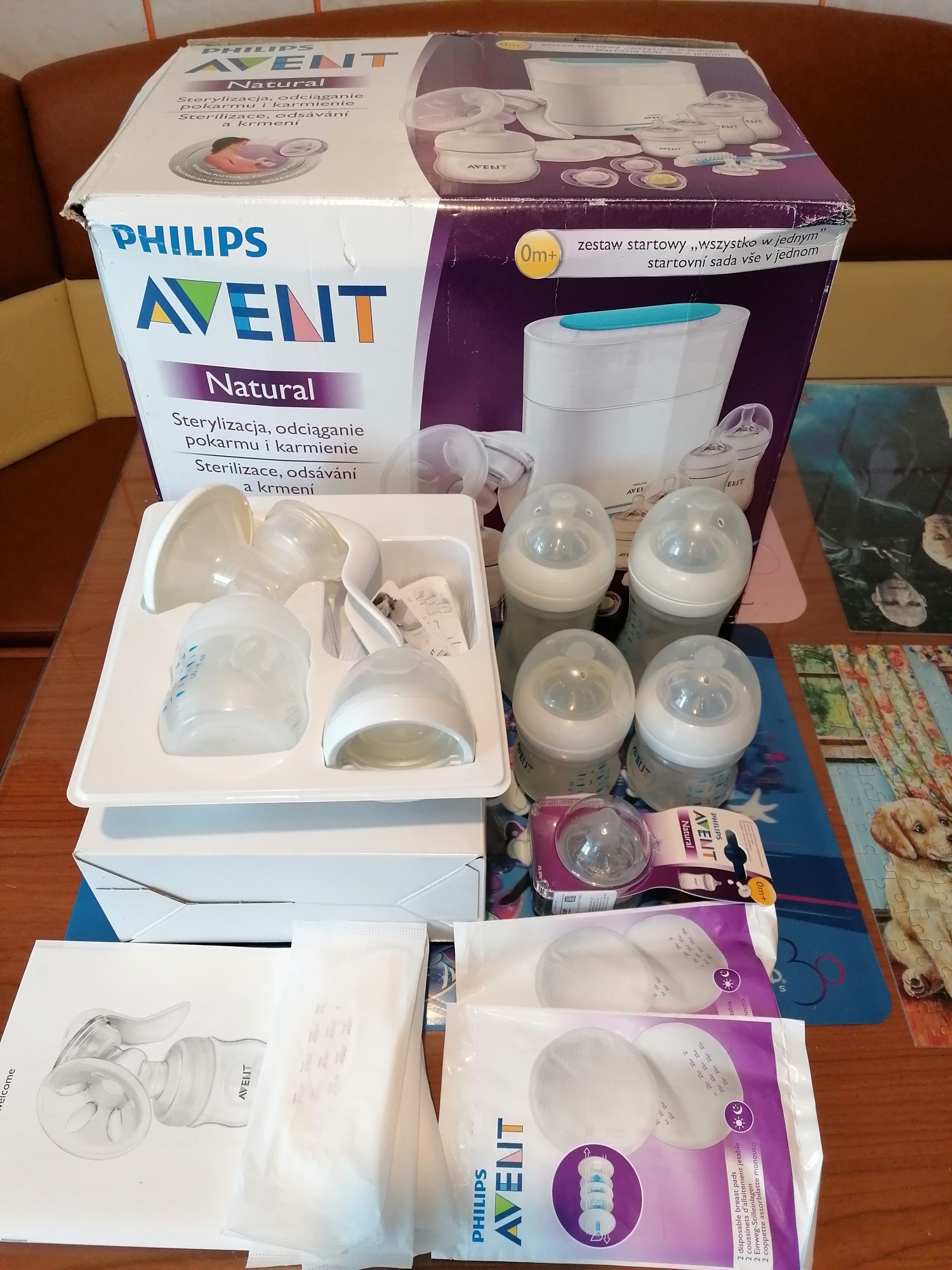 Set nou-născut Philips Avent Natural + alte accesorii gratuit