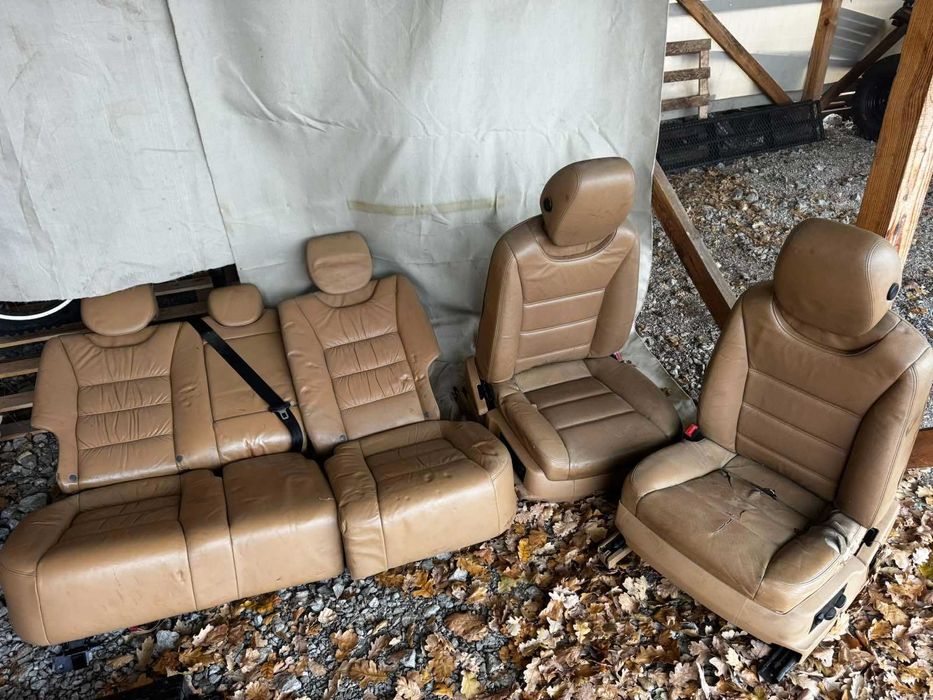 Кожен салон за Porsche Cayenne 2004г