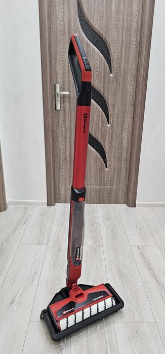 Masina electrica pe acumulator pentru curatat podele dure Einhell CLEA