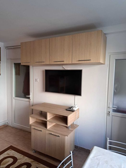 Vand Garsoniera Renovata