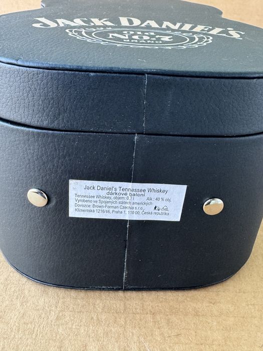 Кожен калъф за бутилка Jack Daniels с Guitar Case , калъф за китара