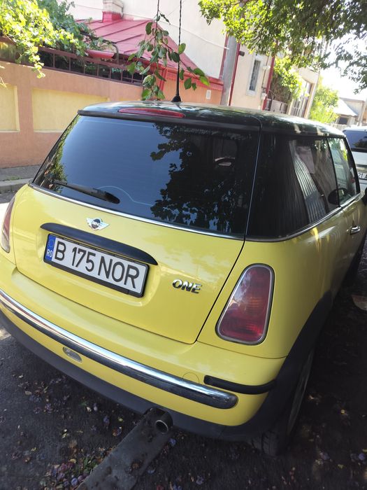 Vând Mini Cooper One 2002