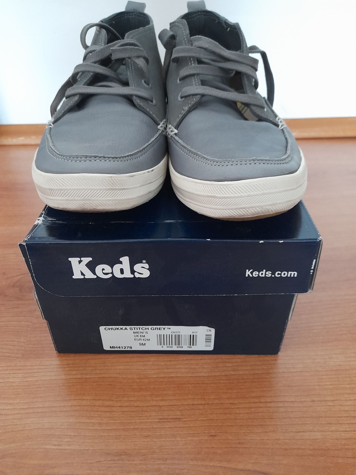 Teneși marca "KEDS",culoare gri,masura 42