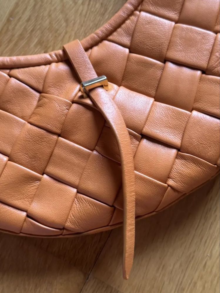 Massimo Dutti - Кожена дамска чанта