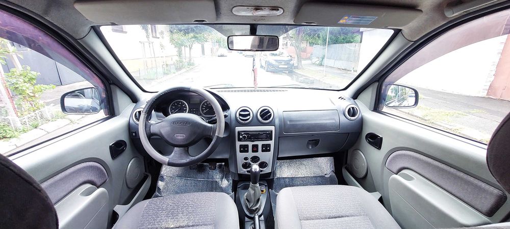 Logan MCV ( Break ) an 2008 cu AC si GPL OMOLOGAT