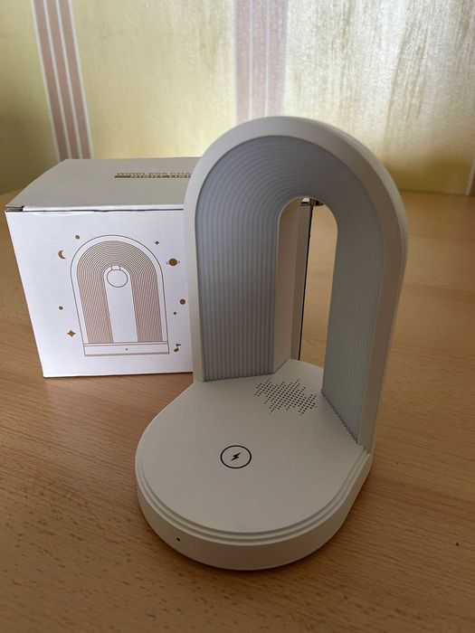 Lampa 3 in 1 cu incarcare wireless 15W, boxa si lumina ambientala