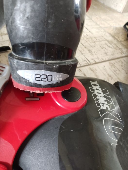 Set clapari si schiuri pt copii 220