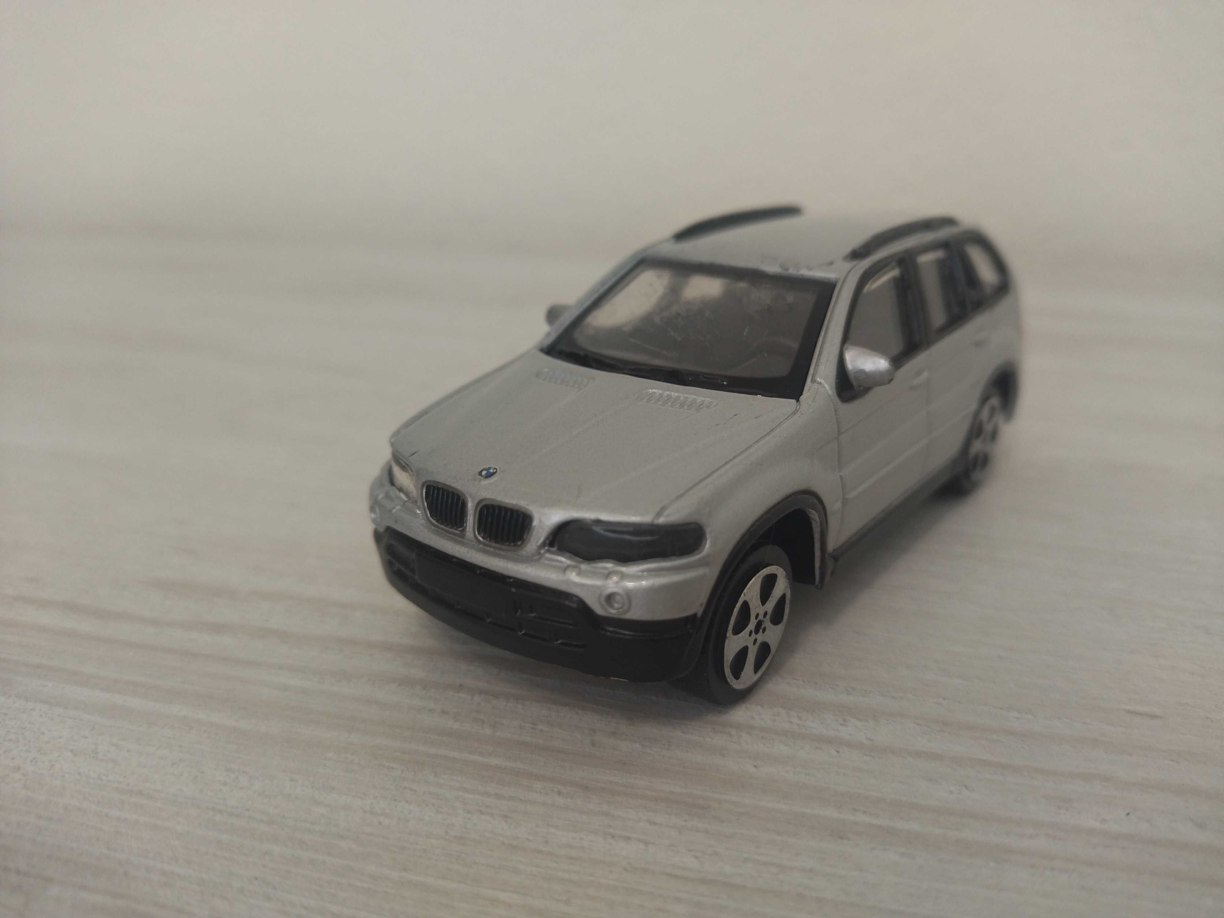 Метална количка BMW X5 !!!