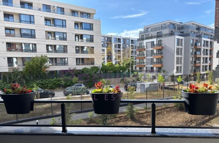 Продава се Двустаен апартамент в София, Малинова долина - 49 кв.м за 4694 €/кв.м - Снимка #11