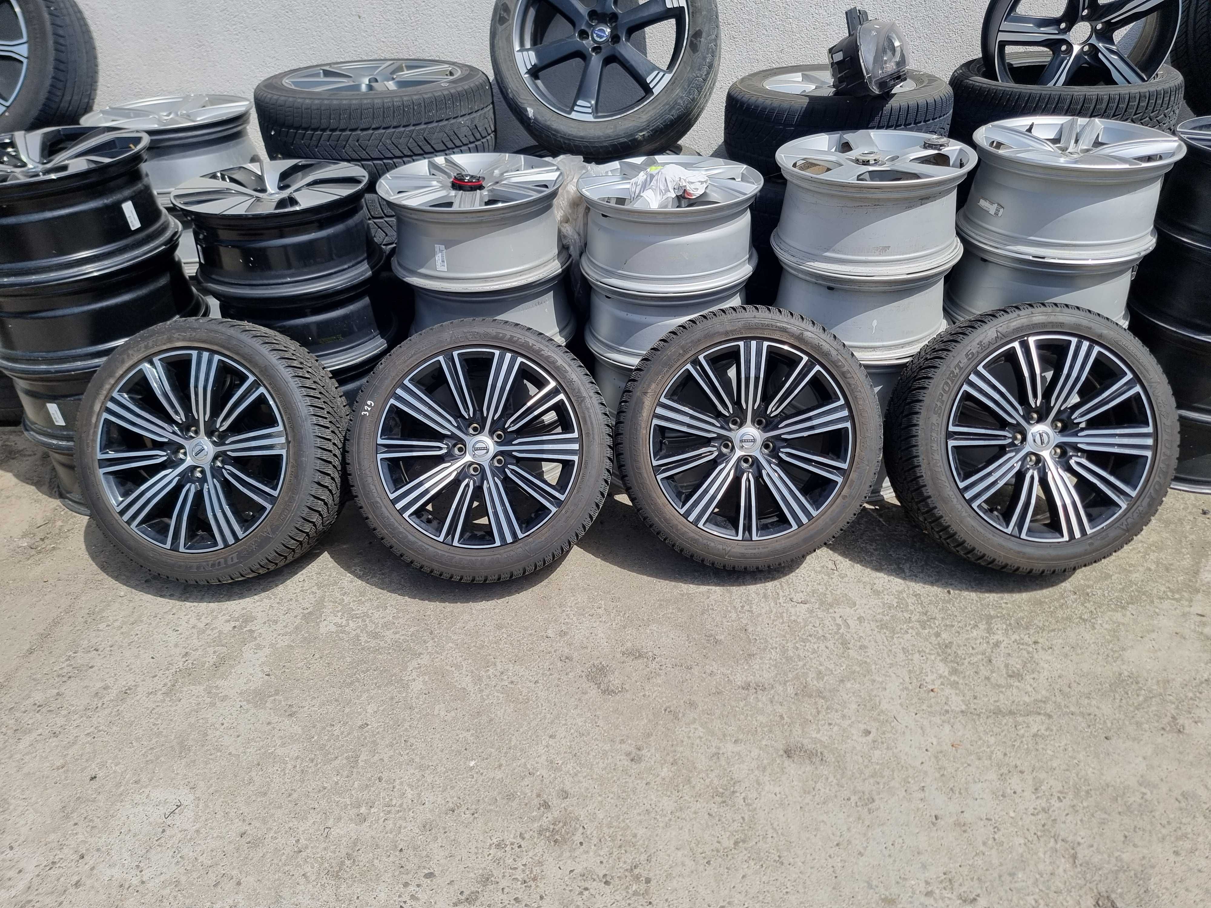 Set 4 anvelope Dunlop Winter Sport5 235 45 R18 Dot 2520 ci329
