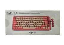 Клавиатура Logitech, компактна и лека, работи безупречно