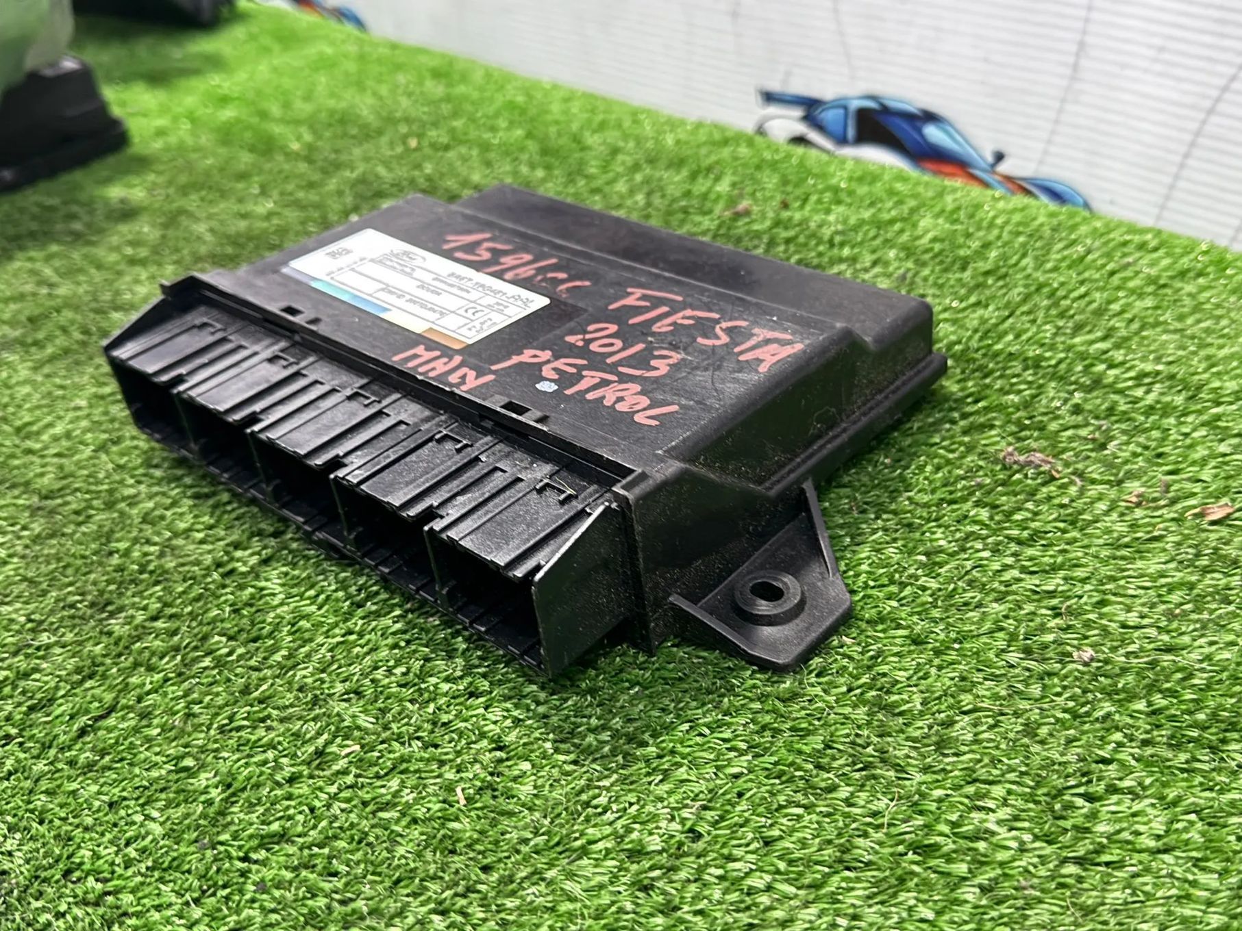 MODUL CALCULATOR CONFORT FORD FIESTA ST SPORT COUPE 1.6 BENZINA 2013 COD OEM 8A6T19G481 8A6T19G481AAL 5WK48798H 2012-2019