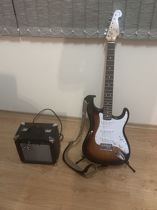 Електрическа китара SX Stratocaster със стойка и кубе