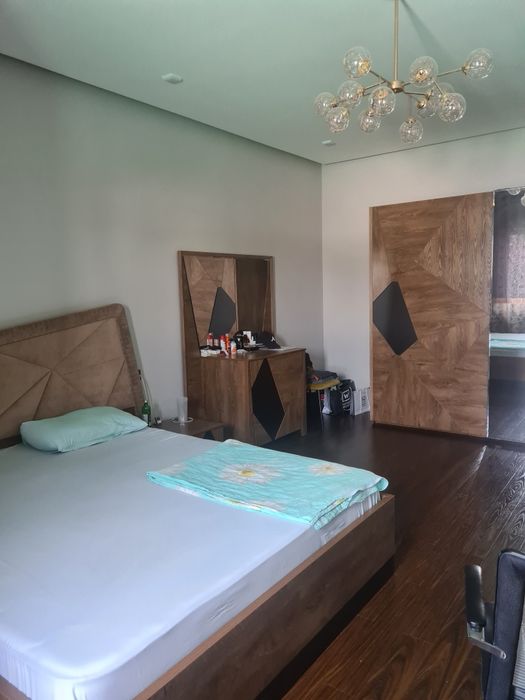 Мир-абад ,саракулка 10 ком 9 сот