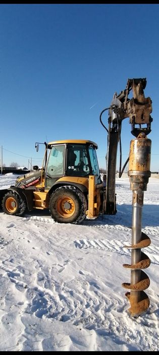 Ямобур Экскаватор