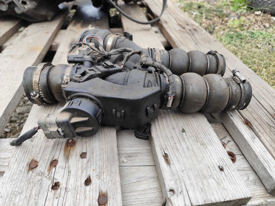 Дросел клапа Пежо/Ситроен 1.6HDI