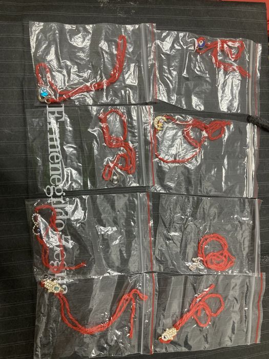 Продам красные нитки