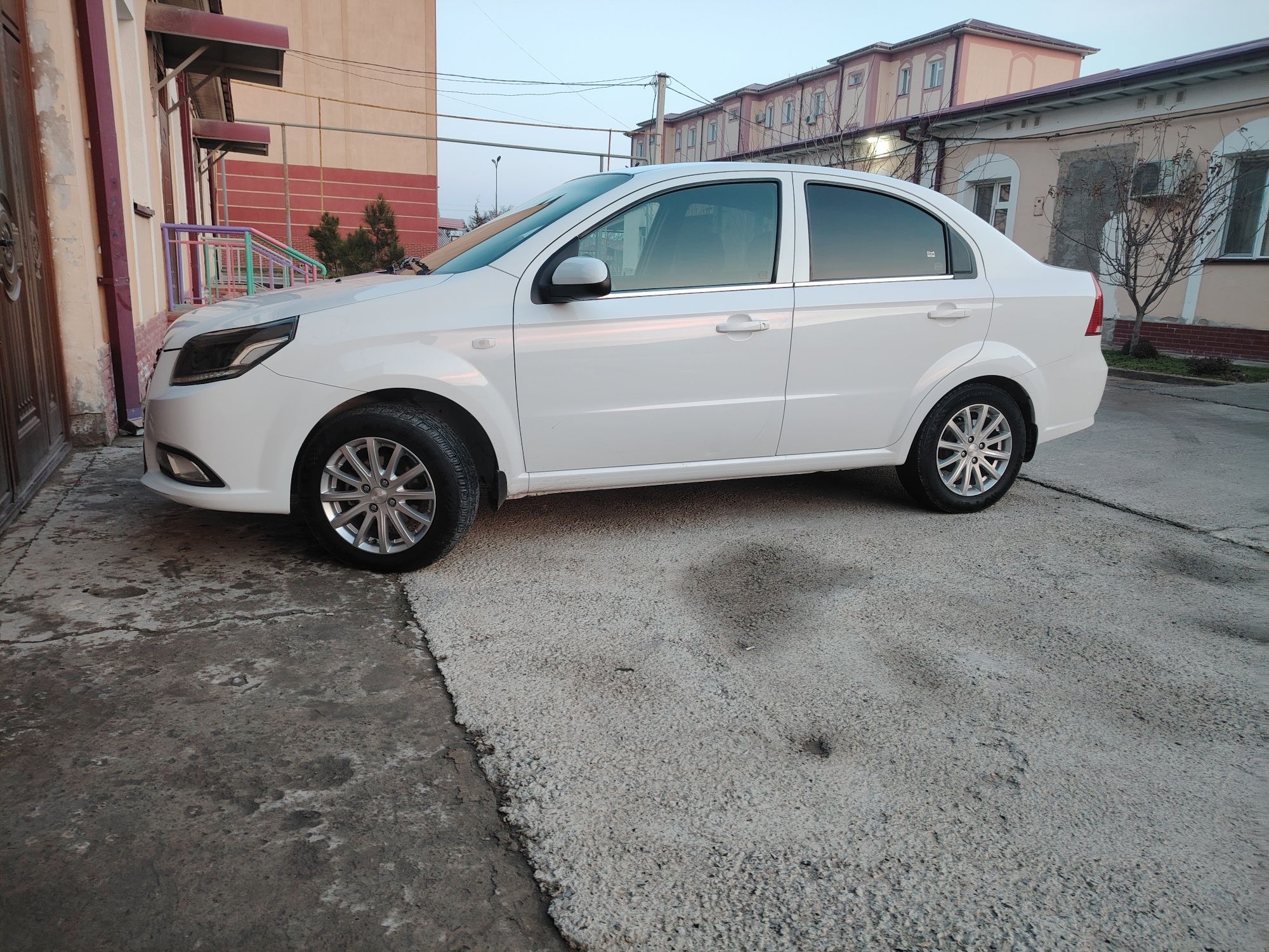 Nexia 3 polni shumka qilingan